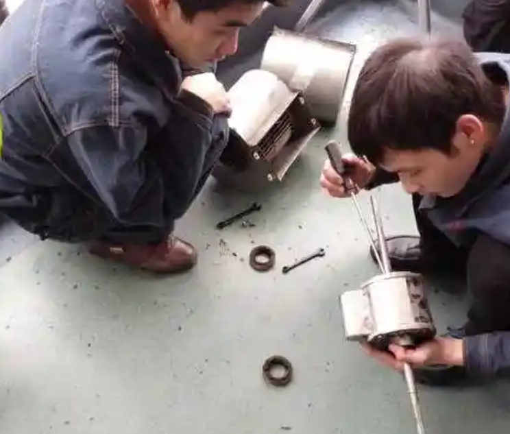 蒸汽发生器怎么保养？